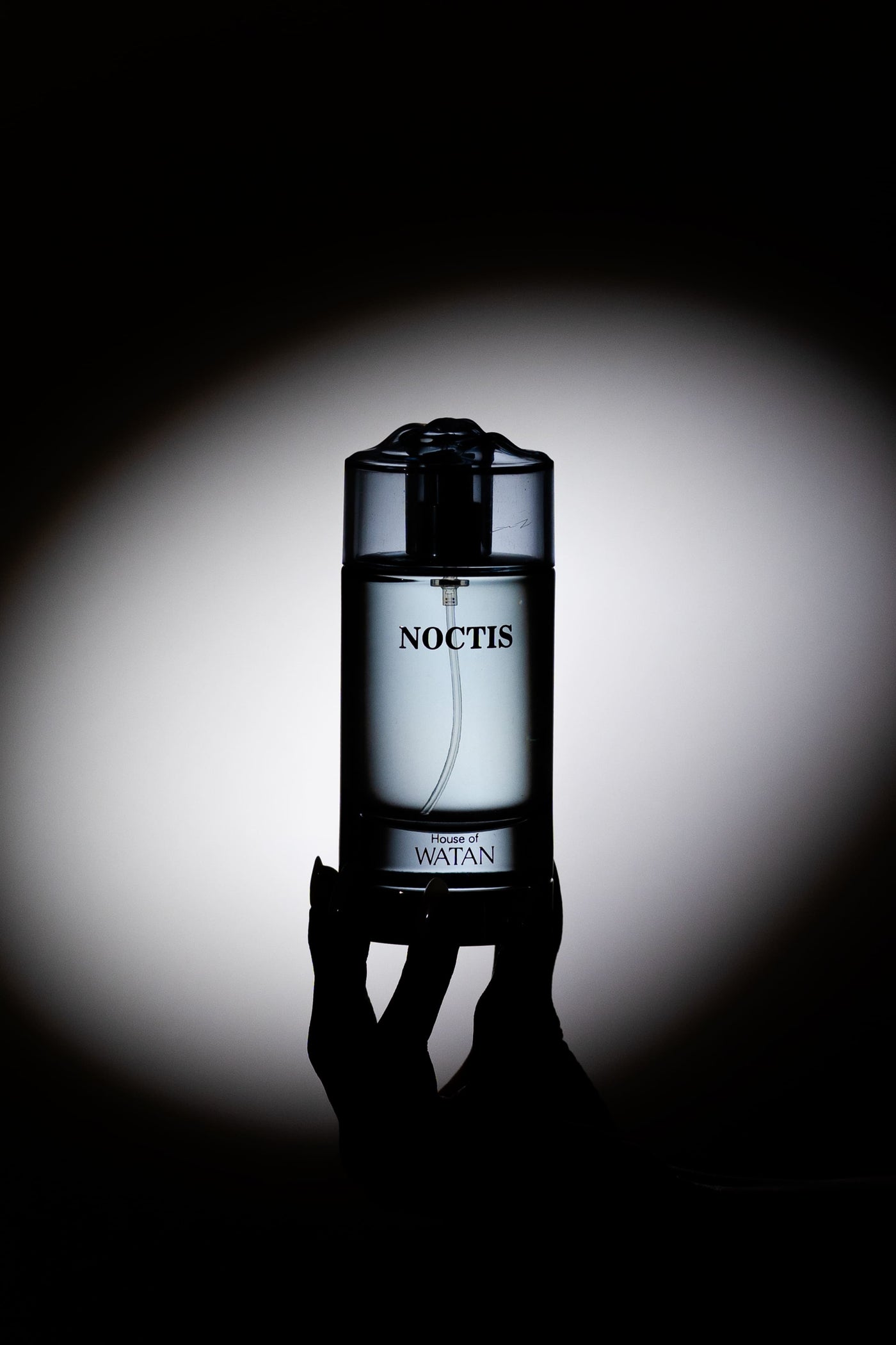 Real Oud Perfume UK: A Master Perfumer's Guide to What You're Actually Buying